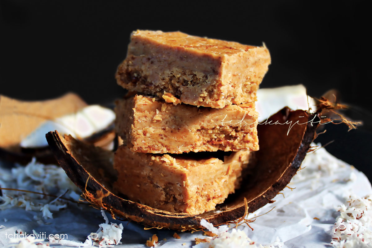 Haitian douce can be compared to fudge. This douce kokoye, coconut fudge, is a pure delight. A must try. | tchakayiti.com