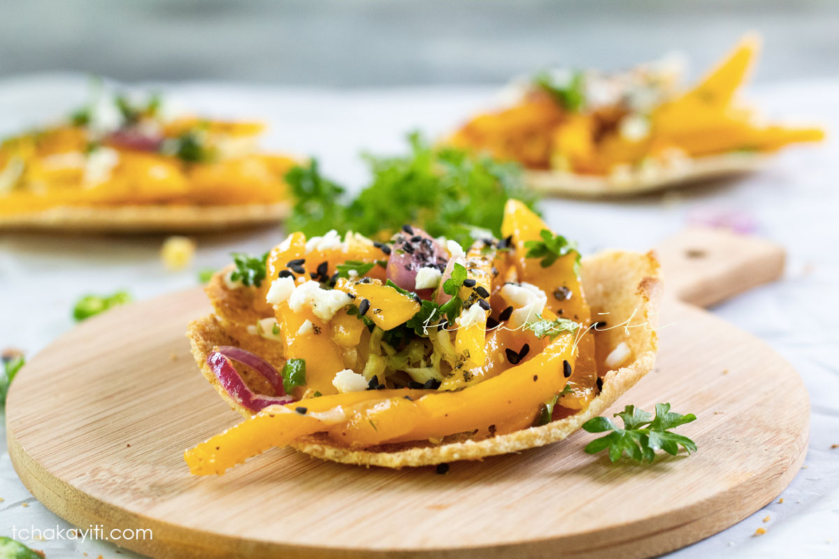 This spicy mango salsa is a must in your culinary repertoire. | tchakayiti.com