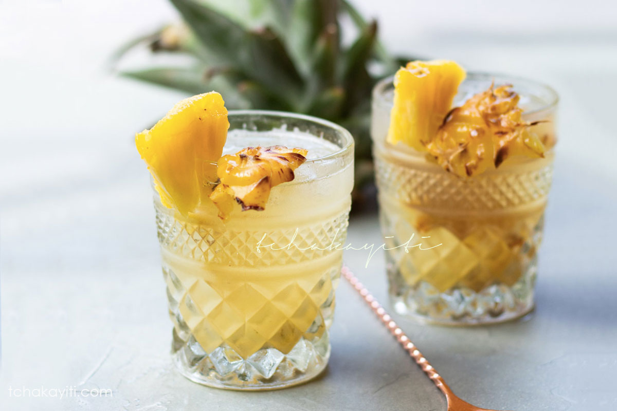 This fermented pineapple peel drink is a refreshing summer drink you want to add to your repertoire. It only requires two ingredients. | tchakayiti.com