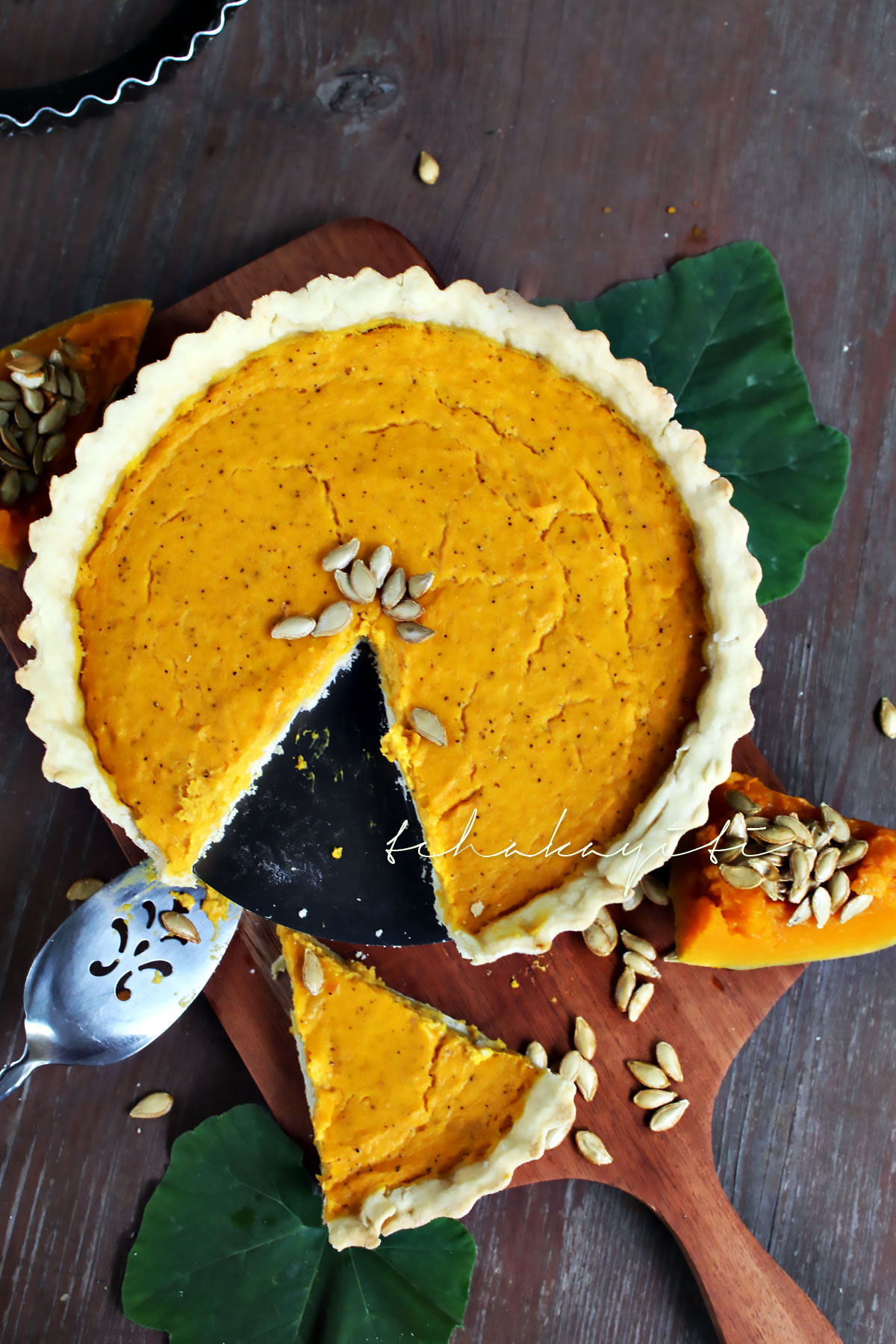 A savory Haitian joumou pumpkin pie that is easy to prepare and flavorful. Plus it only calls for a few pantry ingredient and your favorite cheese. | tchakayiti.com
