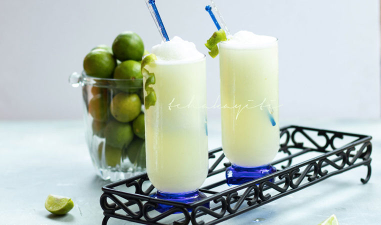 What makes this limeade special? it is blended with the whole fruit! Makes for one delicious drink. | tchakayiti.com