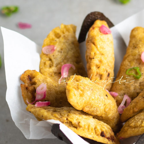 These flourless plantain empanadas, bannann kòde a I call them, are stuffed with smoked herring. | tchakayiti.com